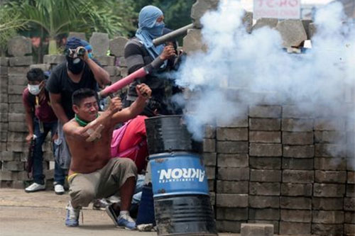 La violencia vuelve a Nicaragua La violencia vuelve a Nicaragua tras la suspensión de las conversaciones de paz